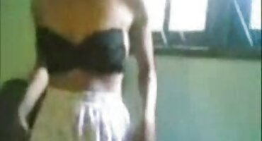 phim vn Tìm phim sex xnxx kiếm lời thú nhận từ cô gái thông qua quan hệ tình dục.